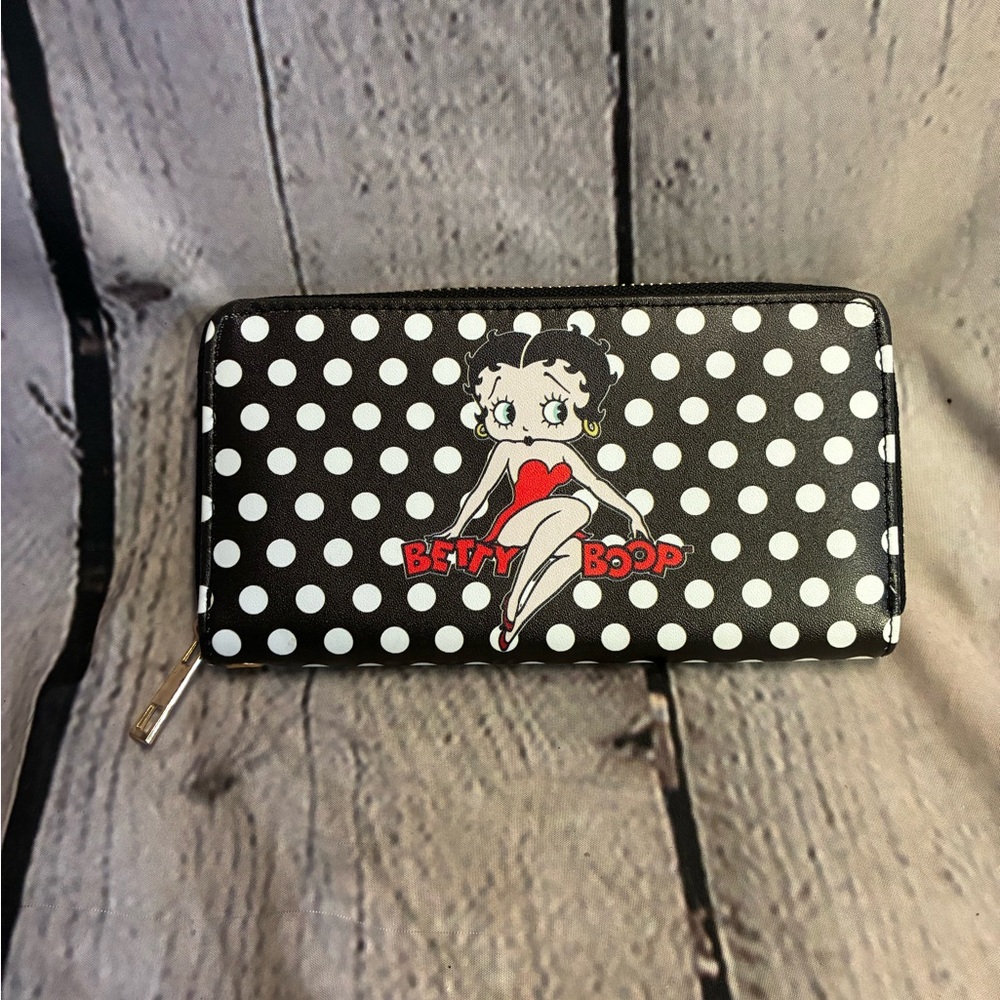 Betty Boop Cartoon Polka Dot Zip Around Clutch Wallet Purse Black White Red EUC